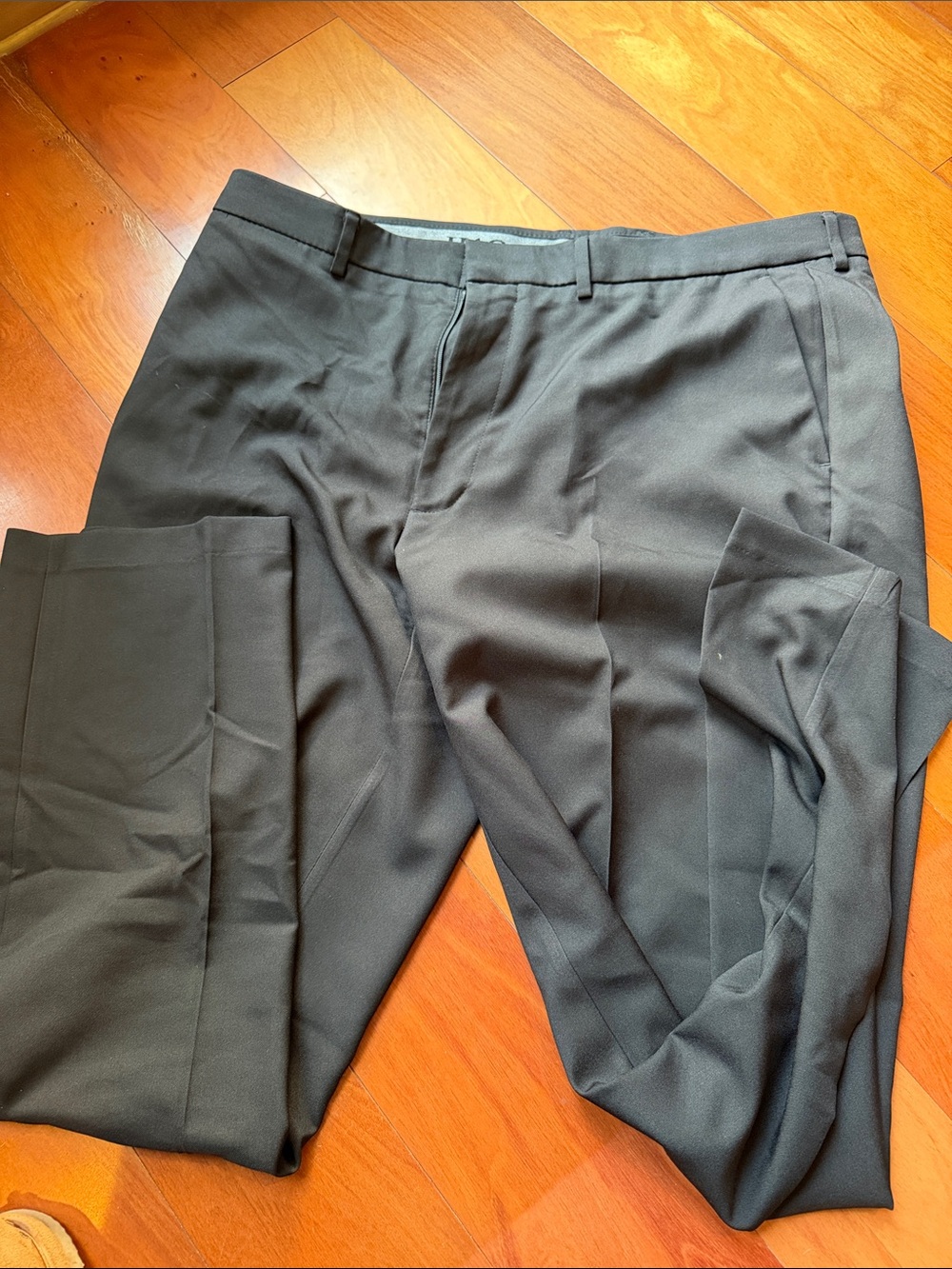 Haggar Men's Black Dress Pants - Classic Flat Front